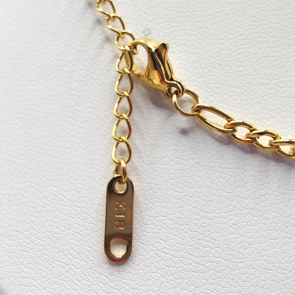 18k Gold Filled Necklace with Green Jade Pendant - Picture 8 of 8